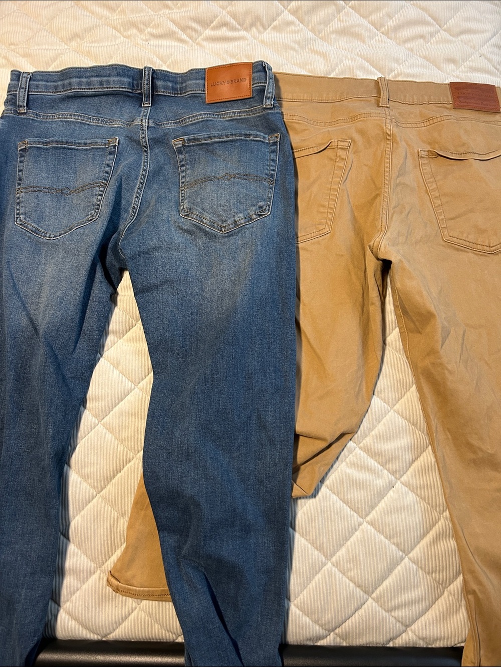 Lucky Brand Men's jeans blue pair 32x32 tan pair 34x32 both straight leg